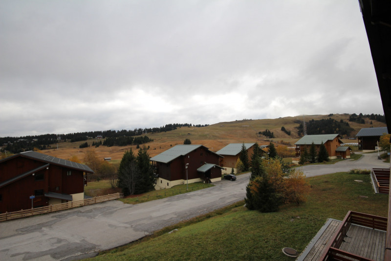 _lv_images__lot_0100000065_15_18701044