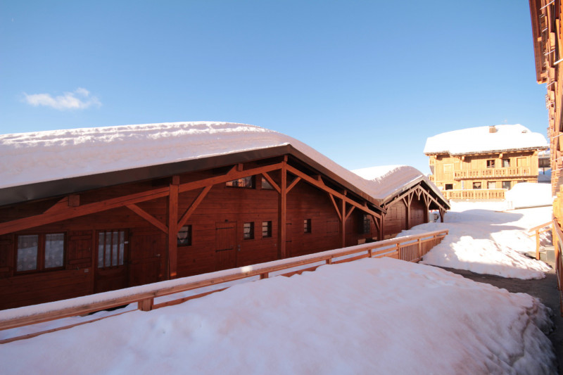 _lv_images__lot_0100000072_12_23361132 _lv_images__lot_0100000072_12_23361132
