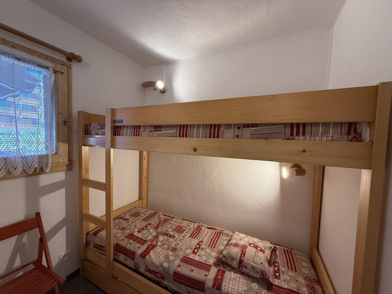 _lv_images__lot_0100000083_02_23614548