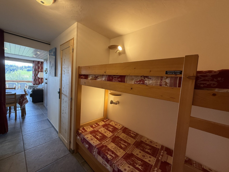 _lv_images__lot_0100000083_09_21292534