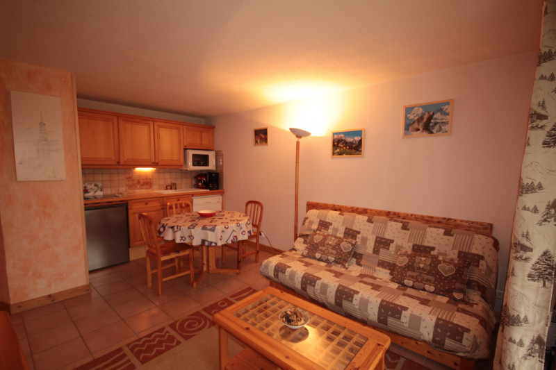 _lv_images__lot_0100000094_06_23326467 _lv_images__lot_0100000094_06_23326467