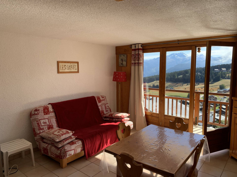 _lv_images__lot_0100000096_07_19078370