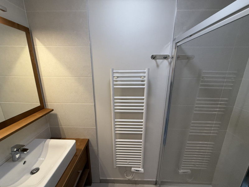 _lv_images__lot_0100000101_14_22260191