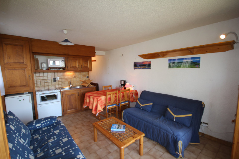 _lv_images__lot_0100000115_06_23350415 _lv_images__lot_0100000115_06_23350415