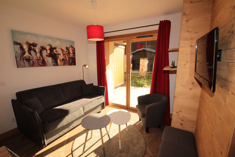 _lv_images__lot_0100000117_06_20516800