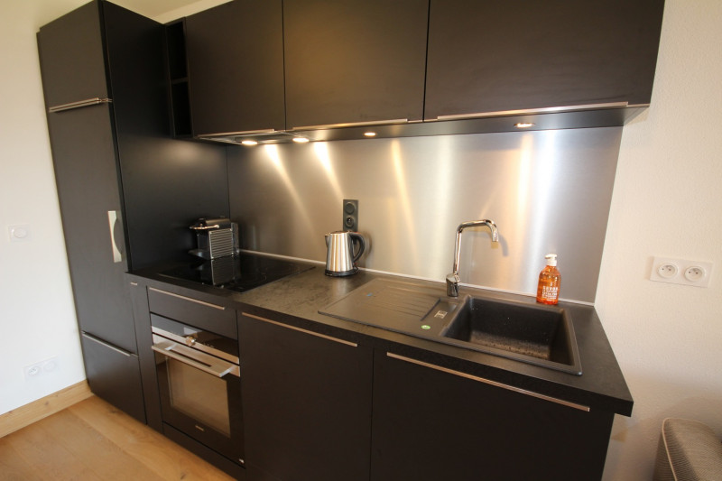 _lv_images__lot_0100000125_08_22340823