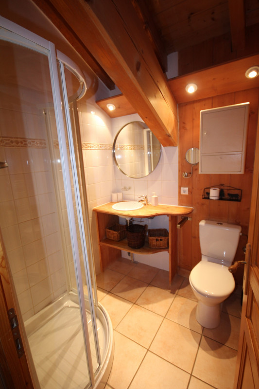 _lv_images__lot_0100000135_03_23689735
