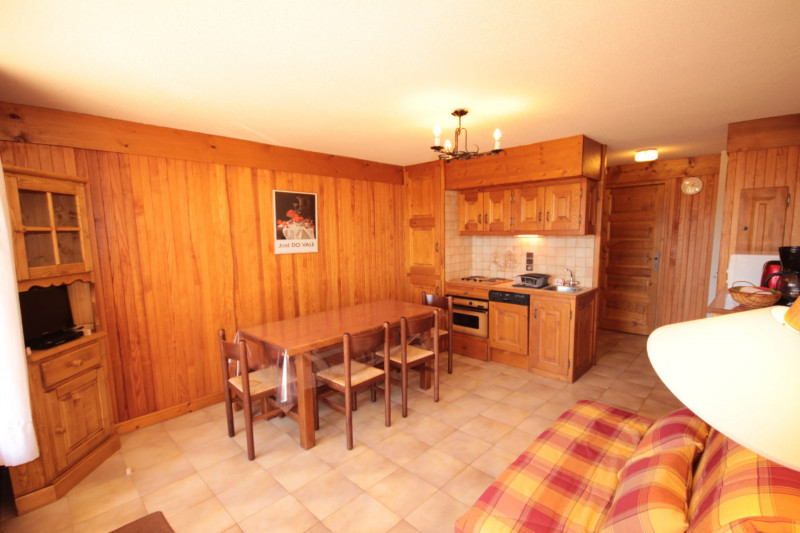 _lv_images__lot_0100000140_05_20191191 _lv_images__lot_0100000140_05_20191191