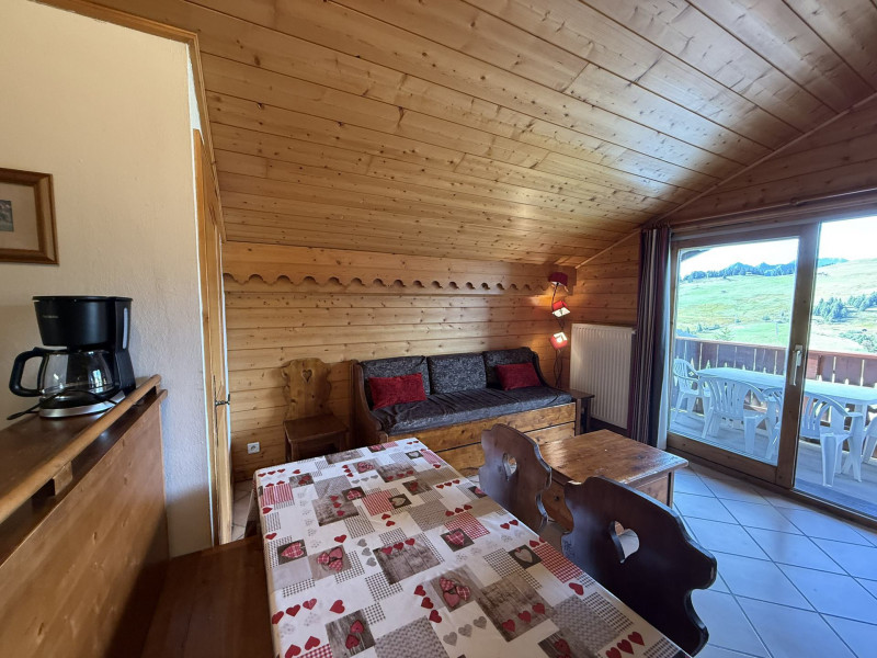 _lv_images__lot_0100000162_01_22348357