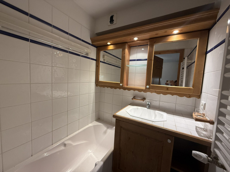 _lv_images__lot_0100000163_03_22196920