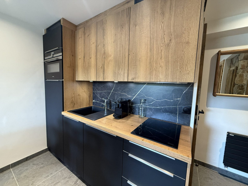 _lv_images__lot_0100000165_05_22281350