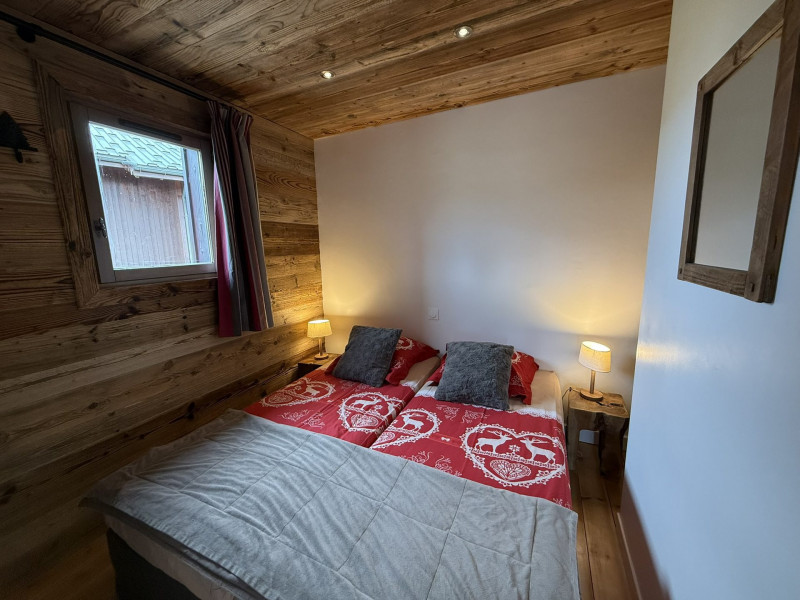 _lv_images__lot_0100000165_11_21600720 _lv_images__lot_0100000165_11_21600720