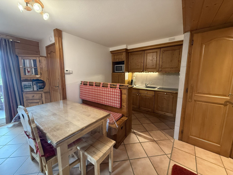 _lv_images__lot_0100000166_05_22274520