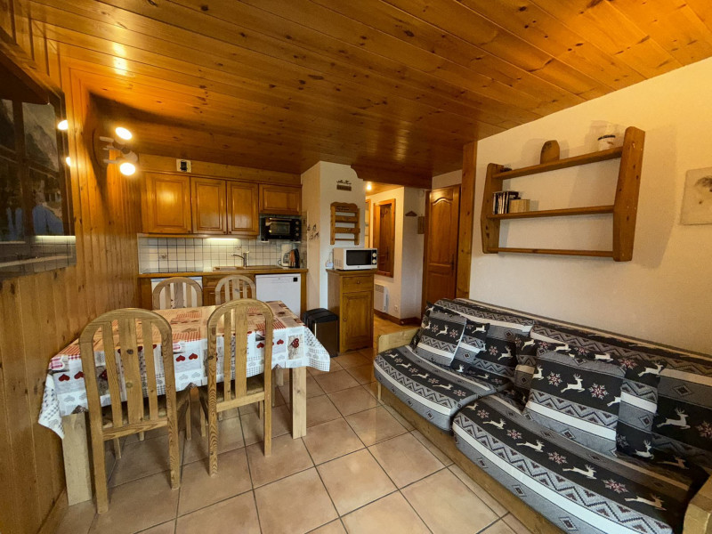 _lv_images__lot_0100000174_07_20190833 _lv_images__lot_0100000174_07_20190833