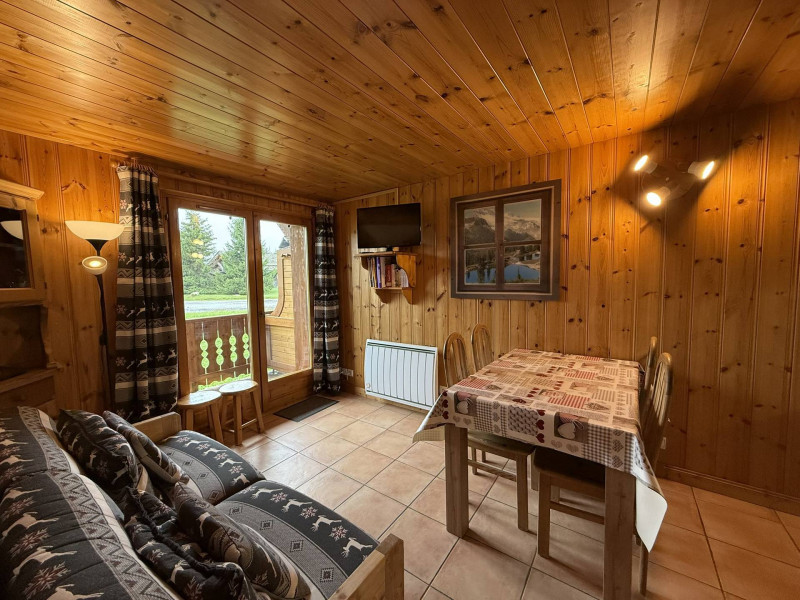 _lv_images__lot_0100000174_08_22227401