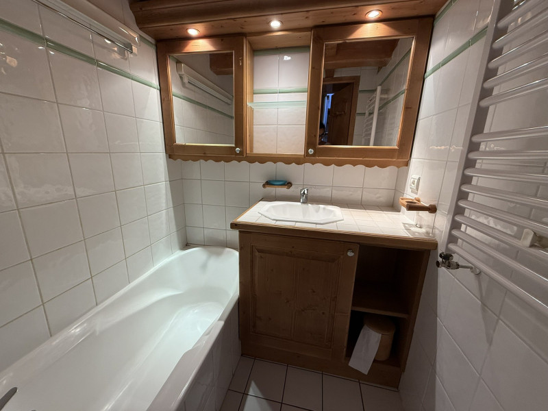 _lv_images__lot_0100000177_03_22041928