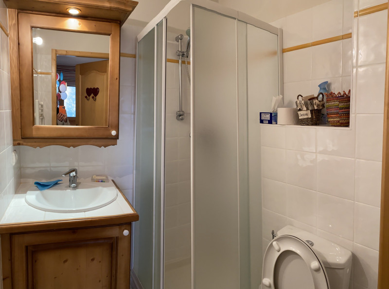 _lv_images__lot_0100000185_12_21781226 _lv_images__lot_0100000185_12_21781226