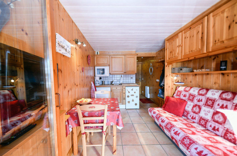 _lv_images__lot_0100000187_01_19011586