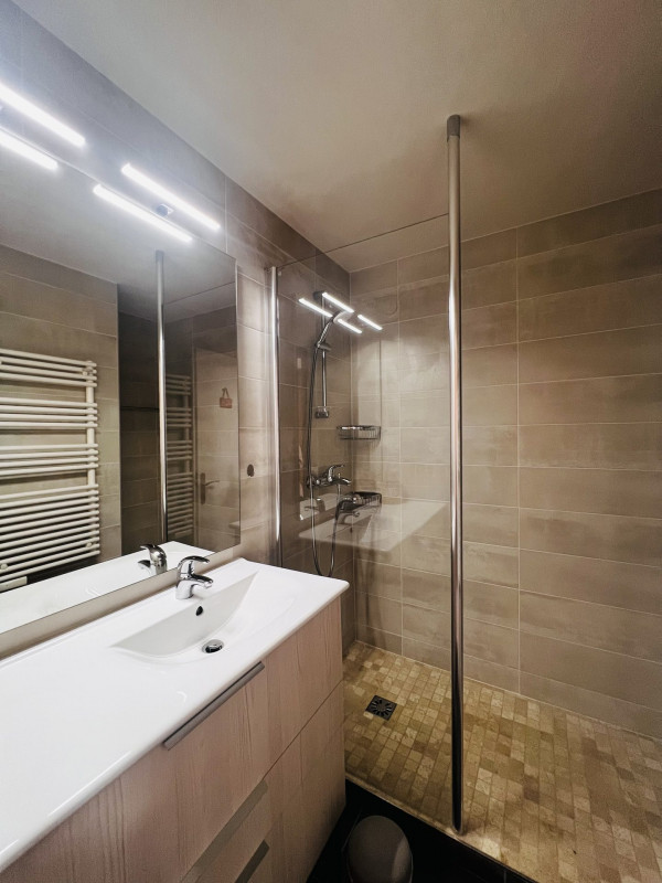 _lv_images__lot_0100000198_03_20666092 _lv_images__lot_0100000198_03_20666092