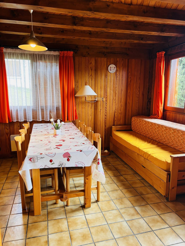 _lv_images__lot_0100000200_05_22308439