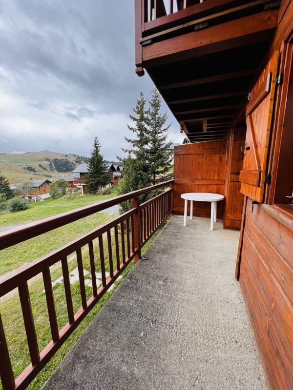 _lv_images__lot_0100000200_09_23325319 _lv_images__lot_0100000200_09_23325319