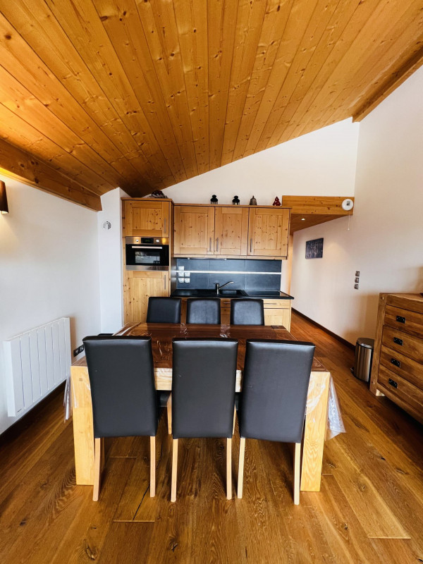 _lv_images__lot_0100000201_05_22176655