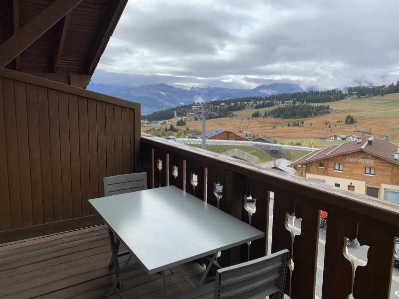 _lv_images__lot_0100000205_11_21894968