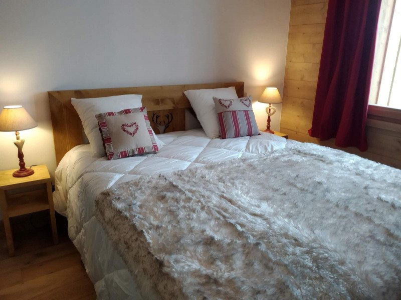 _lv_images__lot_0100000214_02_21652715 _lv_images__lot_0100000214_02_21652715