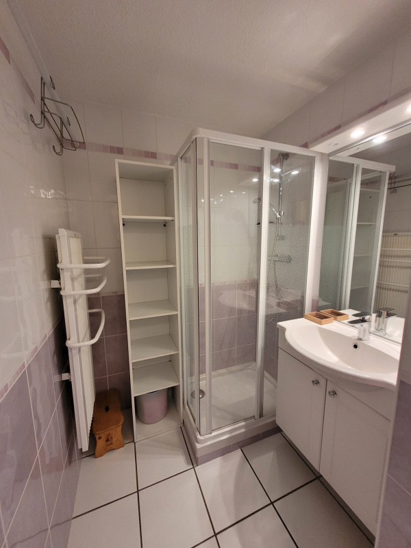 _lv_images__lot_0100000221_02_23627360 _lv_images__lot_0100000221_02_23627360
