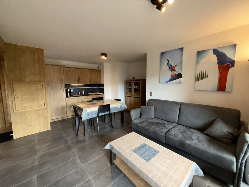 _lv_images__lot_0100000228_06_22196908 _lv_images__lot_0100000228_06_22196908