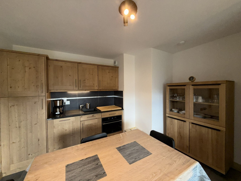 _lv_images__lot_0100000228_07_22314202