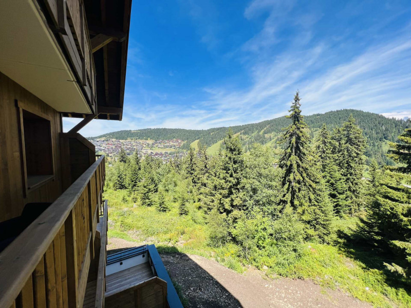 _lv_images__lot_0100000228_11_22267199