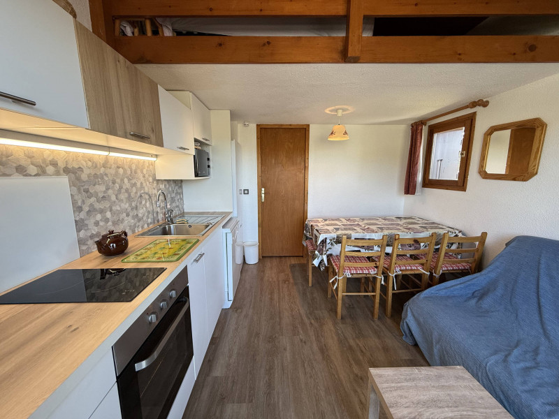 _lv_images__lot_0100000236_01_21353732 _lv_images__lot_0100000236_01_21353732