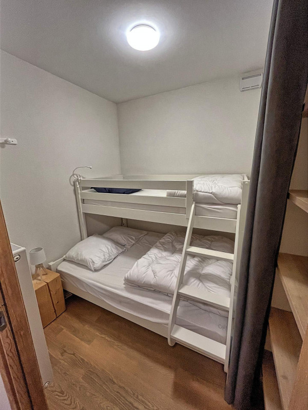 _lv_images__lot_0100000241_06_20433143 _lv_images__lot_0100000241_06_20433143