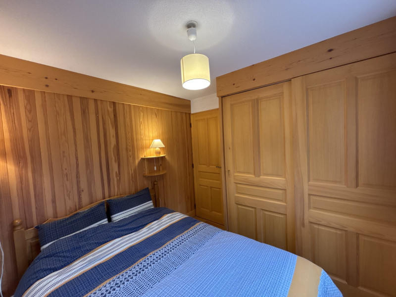 _lv_images__lot_0100000247_02_22189437