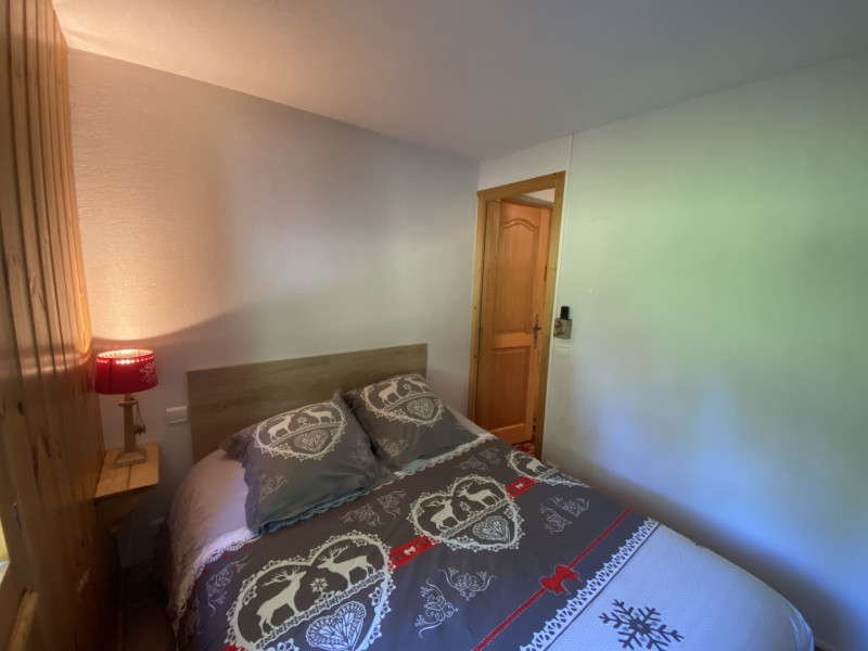 _lv_images__lot_0100000259_02_19011506
