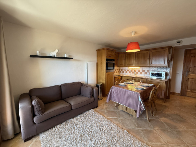 _lv_images__lot_0100000260_01_21810563 _lv_images__lot_0100000260_01_21810563