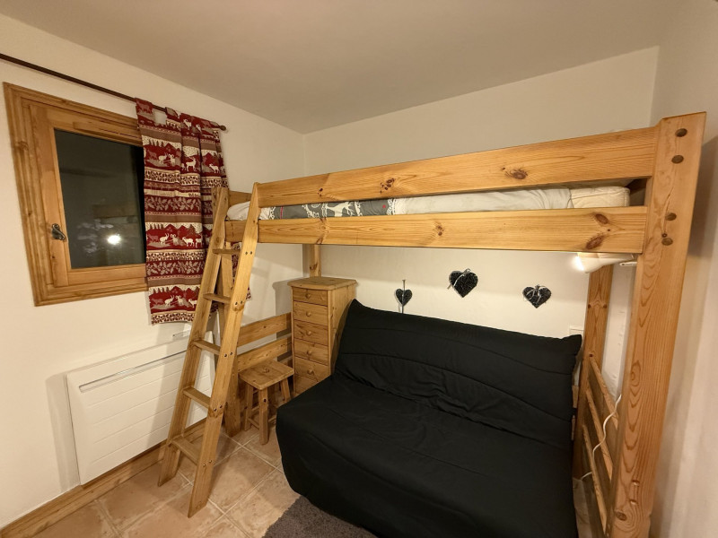 _lv_images__lot_0100000260_06_21408069