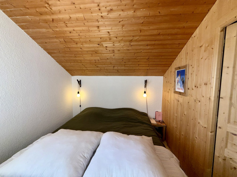 _lv_images__lot_0100000278_02_22176058