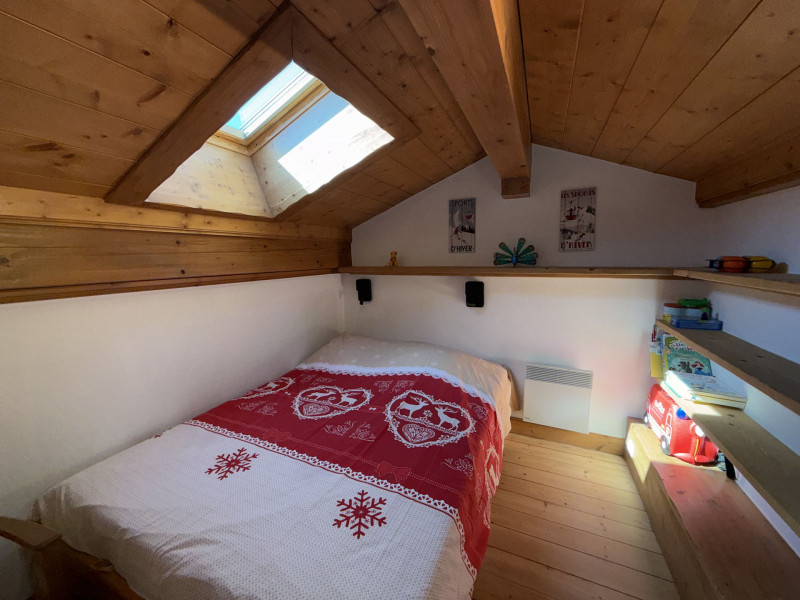 _lv_images__lot_0100000286_12_22175611