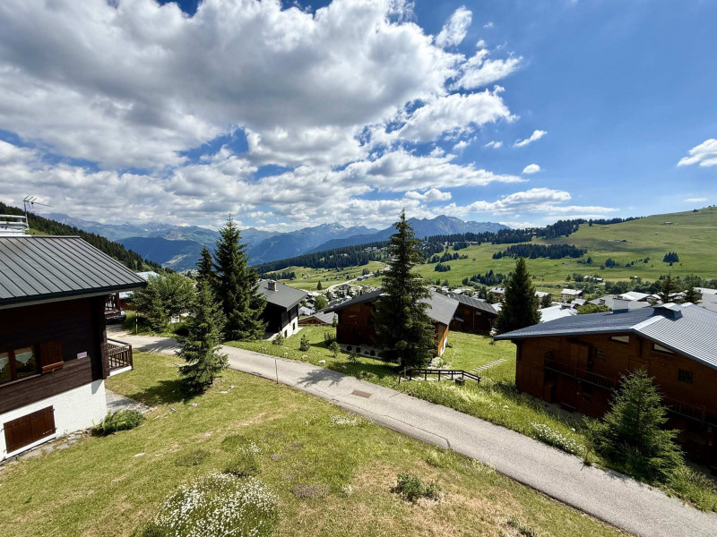 _lv_images__lot_0100000289_15_23575674