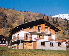 Photo 0